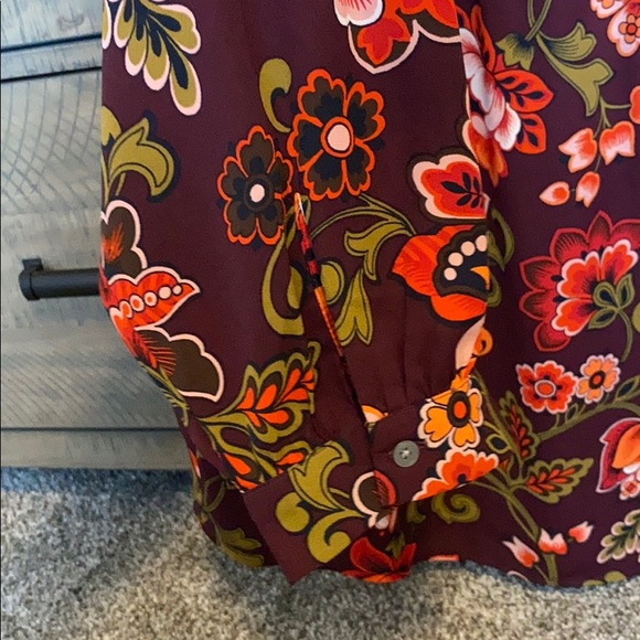 Floral blouse - Picture 3 of 4